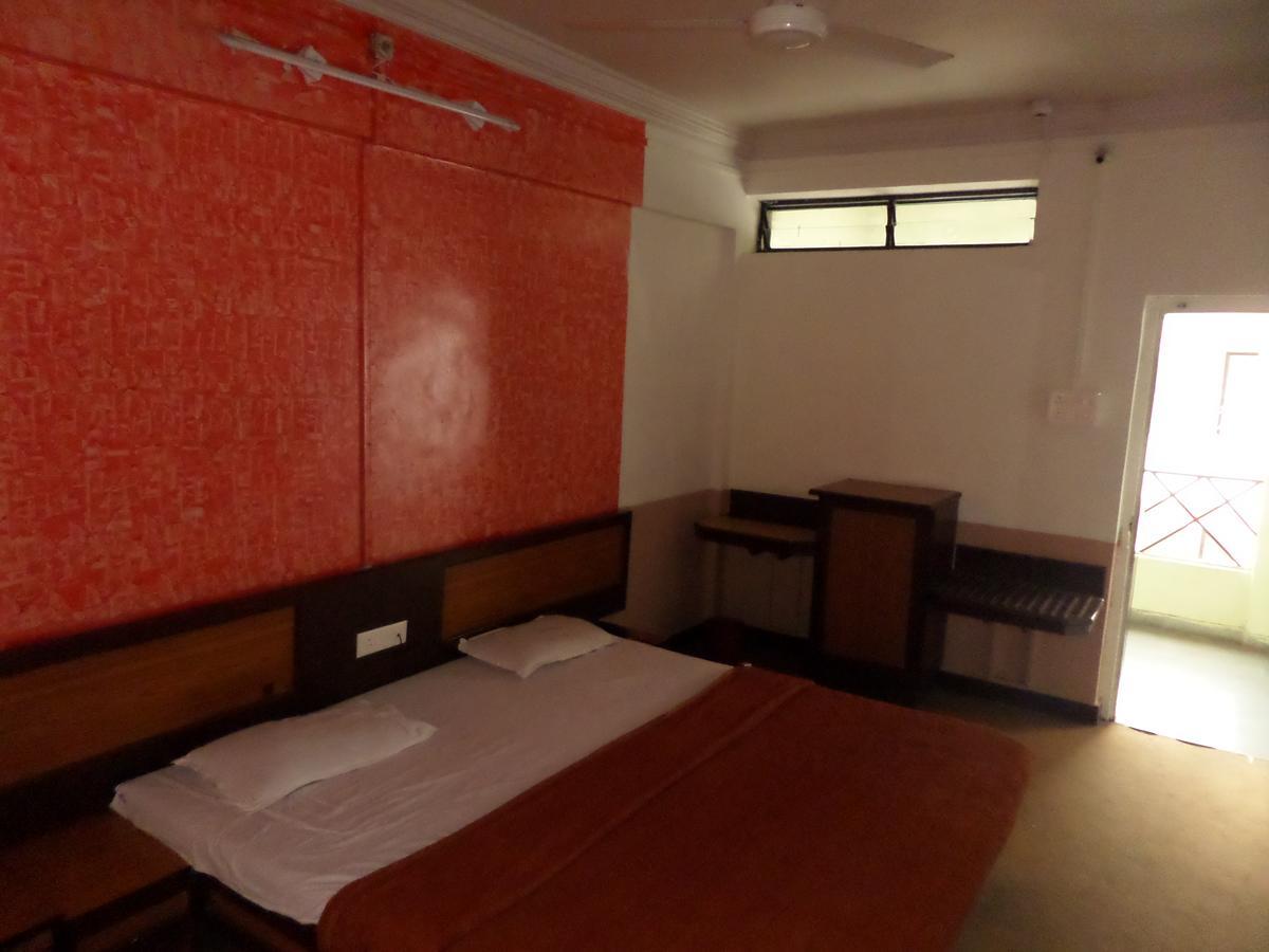 Hotel Ayodhya 纳西克 外观 照片