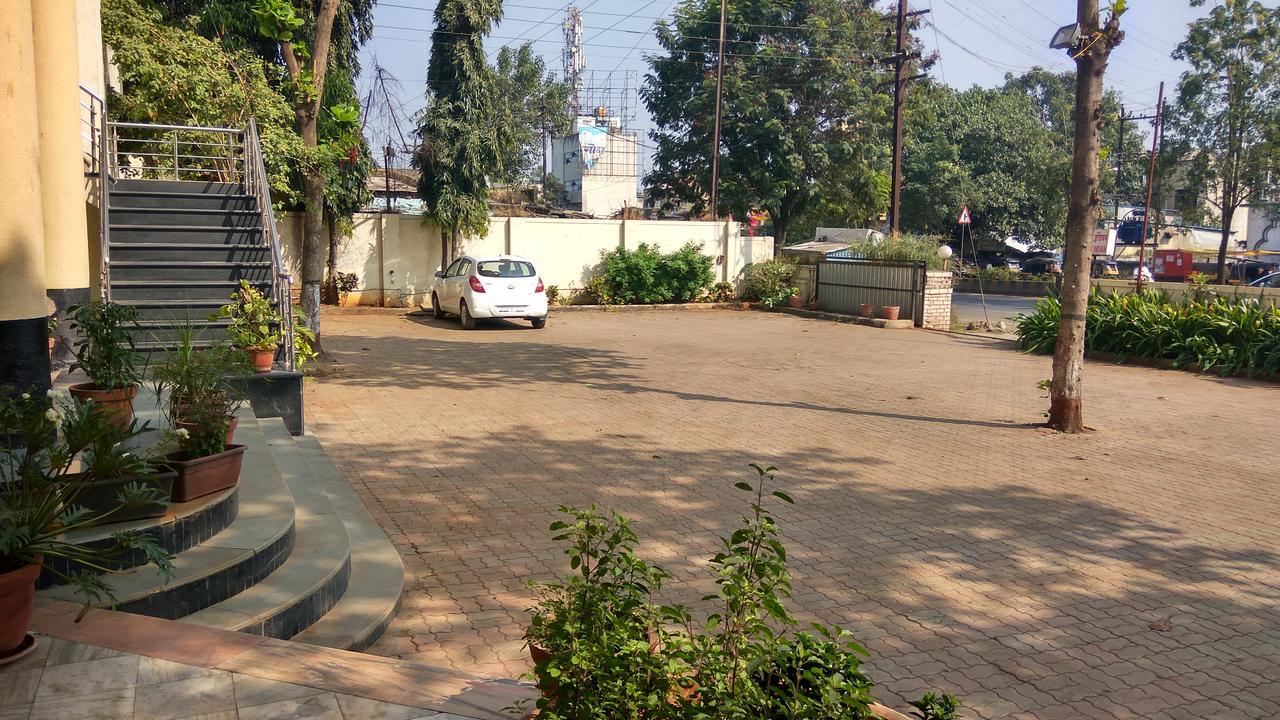 Hotel Ayodhya 纳西克 外观 照片
